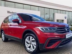 Red Used 2024 VW Tiguan Allspace Life SUV | £29,890 (Fair price)