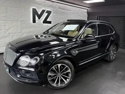 Black Used 2016 Bentley Bentayga SUV | £54,965 (Fair price)