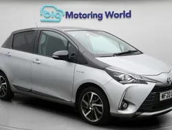 Silver Used 2020 Toyota Yaris Hybrid Hatchback | £12,200 (Fair price)