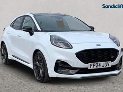 Frozen white (premium paint) Used 2024 Ford Puma Gen-E ST | £21,073 (A bit pricey)