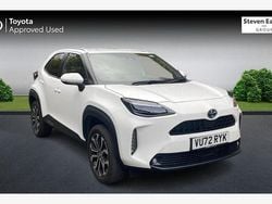 Used 2025 Toyota Yaris Hybrid Design Estate | £20,735 (Good price)