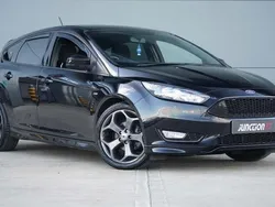 Used 2017 Ford Focus ST-Line Hatchback | £9,475 (Fair price)