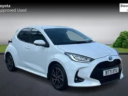 White Used 2022 Toyota Yaris Hybrid Design Hatchback | £16,231 (Fair price)