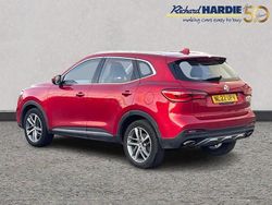 Red Used 2022 MG HS Exclusive SUV | £13,328 (Fair price)