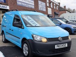 Blue Used 2013 VW Caddy Maxi MPV | £7,995 (Fair price)