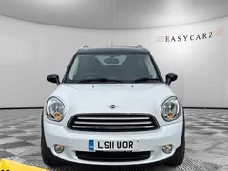 White Used 2011 Mini Cooper Countryman SUV | £7,795 (Fair price)