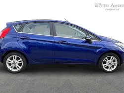 Blue Used 2017 Ford Fiesta Zetec Hatchback | £7,990 (Good price)
