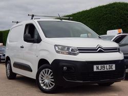 White Used 2019 Citroën Berlingo MPV | £9,995 (Good price)