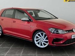 Red Used 2020 VW Golf VII R Hatchback | £22,995 (Super price)