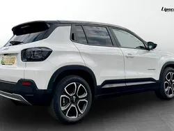 Used 2025 Jeep Avenger EV Summit SUV | £29,920
