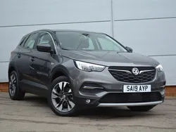 Grey Used 2019 Vauxhall Grandland X Sport SUV | £10,494 (Fair price)