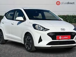 Special solid paint atlas white Used 2024 Hyundai i10 Advanced Hatchback | £12,850 (Fair price)