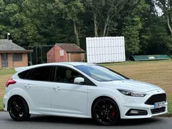 White Used 2017 Ford Focus ST Hatchback | £6,995 (Fair price)