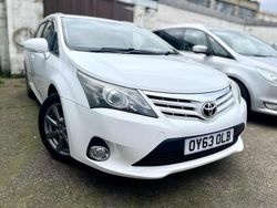 White Used 2013 Toyota Avensis Estate | £4,495 (A bit pricey)