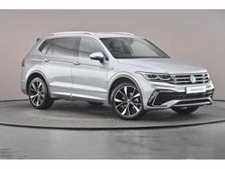 Used 2025 VW Tiguan Allspace SUV | £33,751 (A bit pricey)