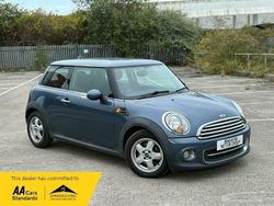 Blue Used 2011 Mini Cooper Hatch Hatchback | £1,650