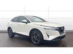 White Used 2022 Nissan Qashqai Tekna SUV | £21,806