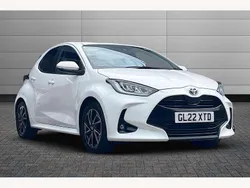 White Used 2022 Toyota Yaris Hybrid Design Hatchback | £16,595 (Fair price)