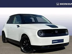 White Used 2020 Honda e Advance Hatchback | £14,500 (Fair price)