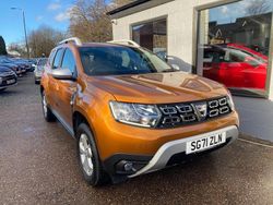 Orange Used 2021 Dacia Duster Comfort Hatchback | £11,995 (Fair price)