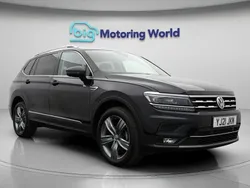 Black Used 2021 VW Tiguan Allspace SEL SUV | £22,800 (Fair price)