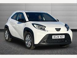 White Used 2024 Toyota Aygo PURE Hatchback | £15,950 (Fair price)