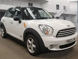 White Used 2012 Mini Cooper D Countryman SUV | £4,695 (Fair price)