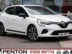 White Used 2023 Renault Clio V Evolution Hatchback | £14,490 (Good price)