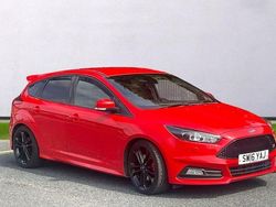 Red Used 2016 Ford Focus ST Hatchback | £10,795 (Fair price)