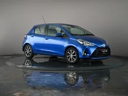 Blue Used 2018 Toyota Yaris Hybrid Hatchback | £11,990 (Good price)