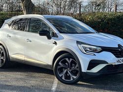 Used 2022 Renault Captur Engineered SUV | £17,836 (Fair price)