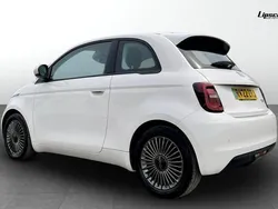 White Used 2022 Fiat 500e Icon Hatchback | £10,910 (Good price)