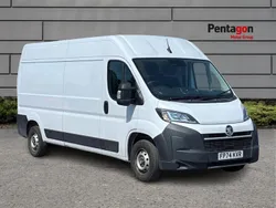 White Used 2024 Vauxhall Movano S Van | £22,495 (Good price)