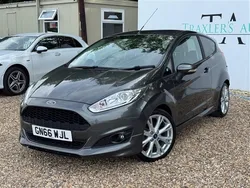 Grey Used 2016 Ford Fiesta Zetec Hatchback | £7,500 (Fair price)