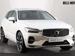 White Used 2021 Volvo XC60 Inscription SUV | £32,753 (Fair price)