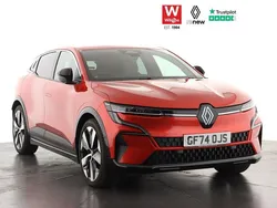 Red Used 2024 Renault Mégane Komfort Hatchback | £23,599 (Fair price)