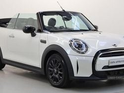White Used 2023 Mini Cooper Classic Hatchback | £19,950 (Fair price)