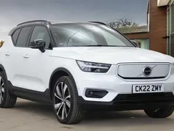 White Used 2022 Volvo XC40 Pro SUV | £27,950 (Fair price)