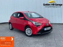 Chilli red Used 2018 Toyota Aygo X-play Hatchback | £8,749 (Fair price)