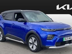 Blue Used 2025 Kia Soul EV SUV | £21,738 (Fair price)