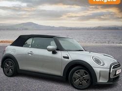 Used 2023 Mini Cooper Classic Hatchback | £19,995 (Fair price)