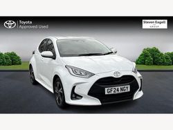 White Used 2024 Toyota Yaris Hybrid Design Hatchback | £19,028 (Fair price)