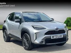 Silver metallic bitone Used 2022 Toyota Yaris Hybrid | £22,590 (Expensive)