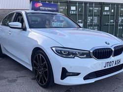 White Used 2021 BMW 330e Comfort Edition Sedan | £10,495 (Fair price)