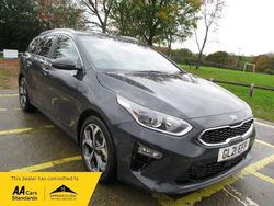 Grey Used 2021 Kia Ceed Hatchback | £8,990 (Fair price)