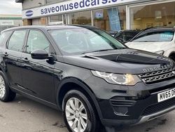 Black Used 2015 Land Rover Discovery Sport SE SUV | £6,350 (Fair price)