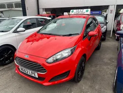 Red Used 2012 Ford Fiesta Zetec Hatchback | £3,695 (Fair price)