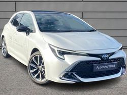 White Used 2025 Toyota Corolla Hatchback | £28,495