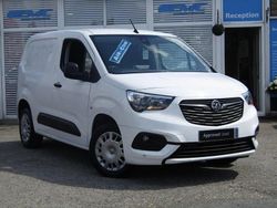 White Used 2020 Vauxhall Combo Sportive MPV | £5,982 (Good price)