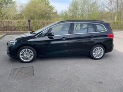Black Used 2015 BMW 220 Luxury Line Estate | £5,590 (A bit pricey)